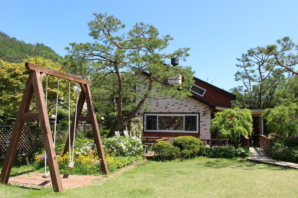 Bench House Villa Pyeongchang Exterior foto