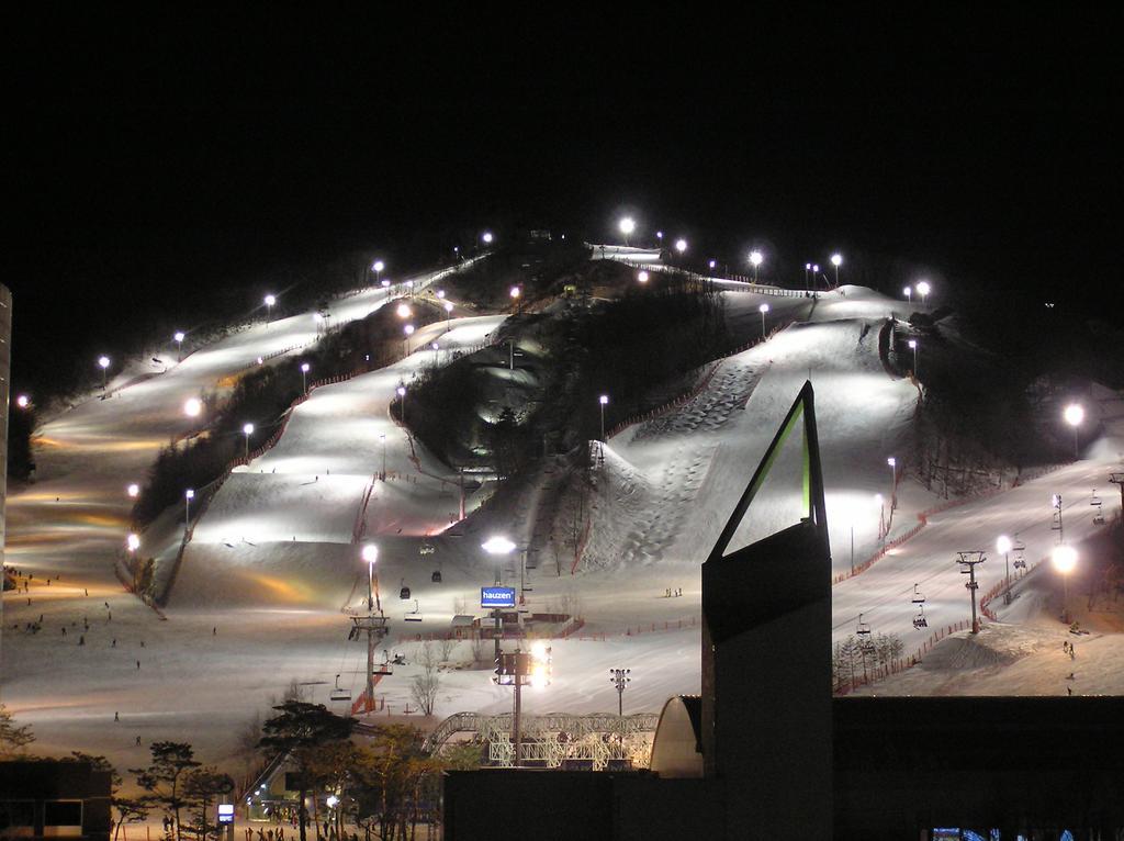 Bench House Villa Pyeongchang Exterior foto