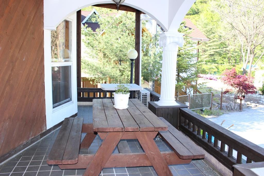 Bench House Villa Pyeongchang Exterior foto